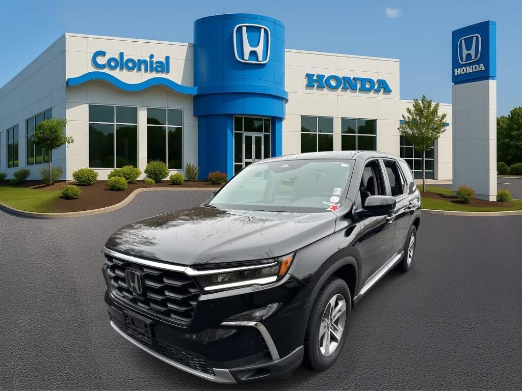 used 2025 Honda Pilot car, priced at $41,488