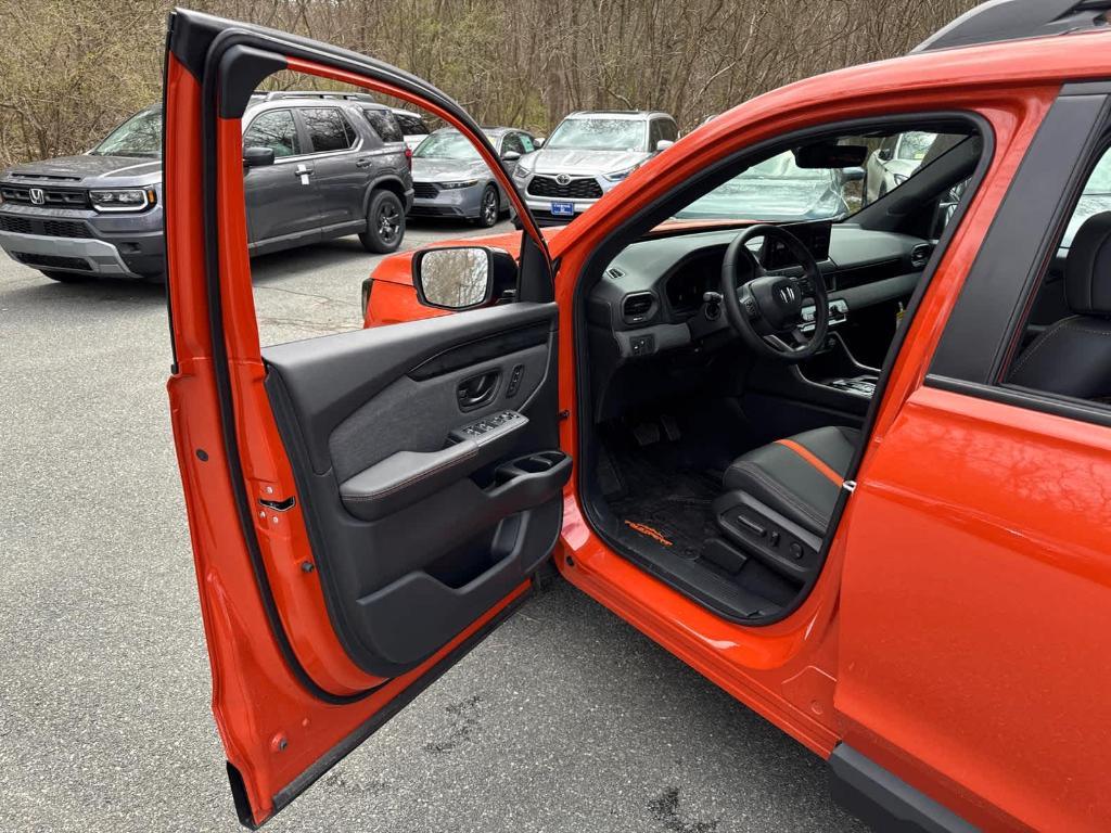 new 2026 Honda Passport car, priced at $50,575