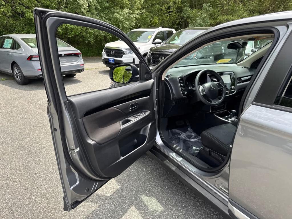 used 2020 Mitsubishi Outlander car, priced at $18,995