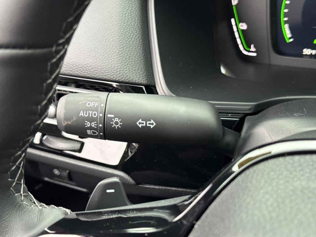 new 2026 Honda Civic Hybrid car, priced at $33,490