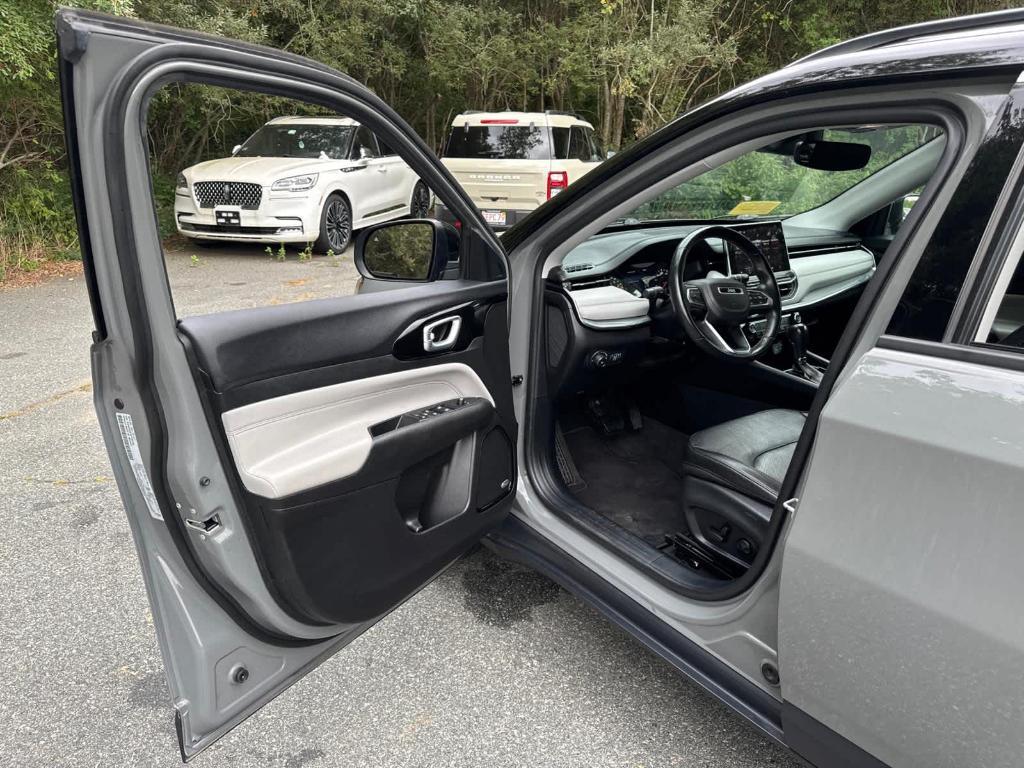 used 2022 Jeep Compass car, priced at $24,375