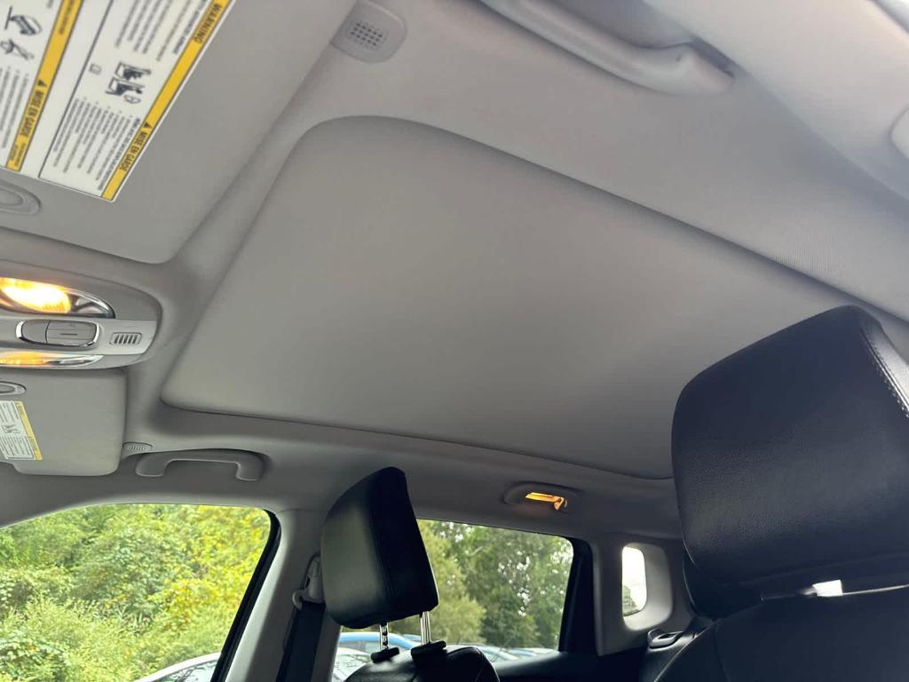 used 2022 Jeep Compass car, priced at $24,375