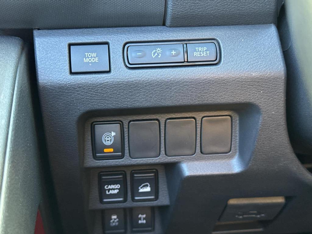 used 2022 Nissan Frontier car, priced at $33,391