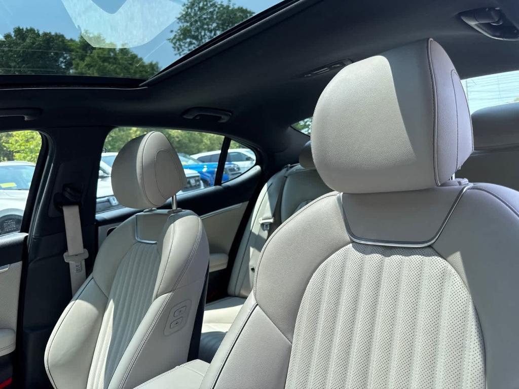 used 2022 Genesis G70 car, priced at $30,614