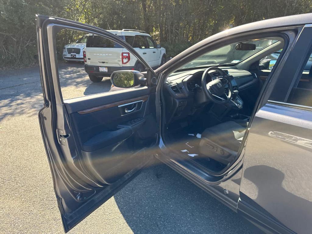 used 2021 Honda CR-V car, priced at $23,895