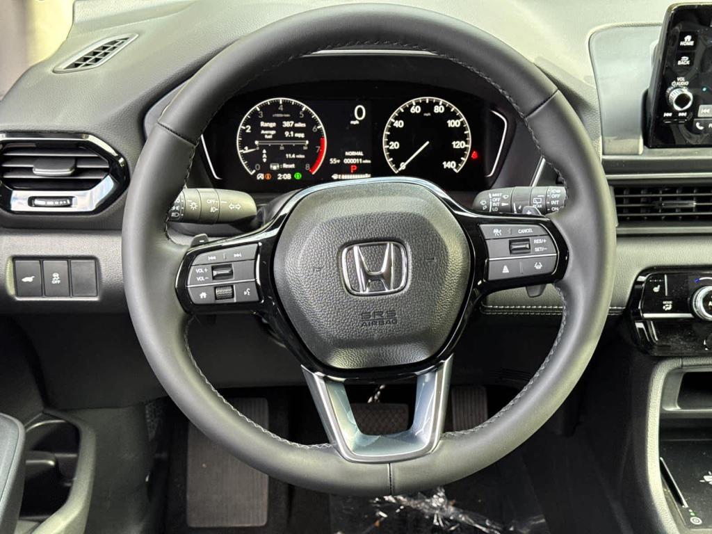 new 2025 Honda Pilot car, priced at $47,095