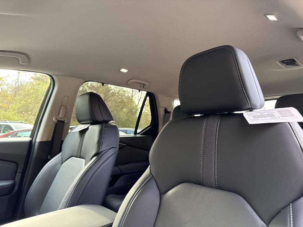 new 2025 Honda Pilot car, priced at $47,095