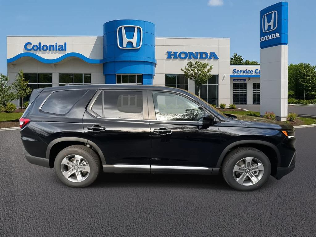 new 2025 Honda Pilot car, priced at $47,095