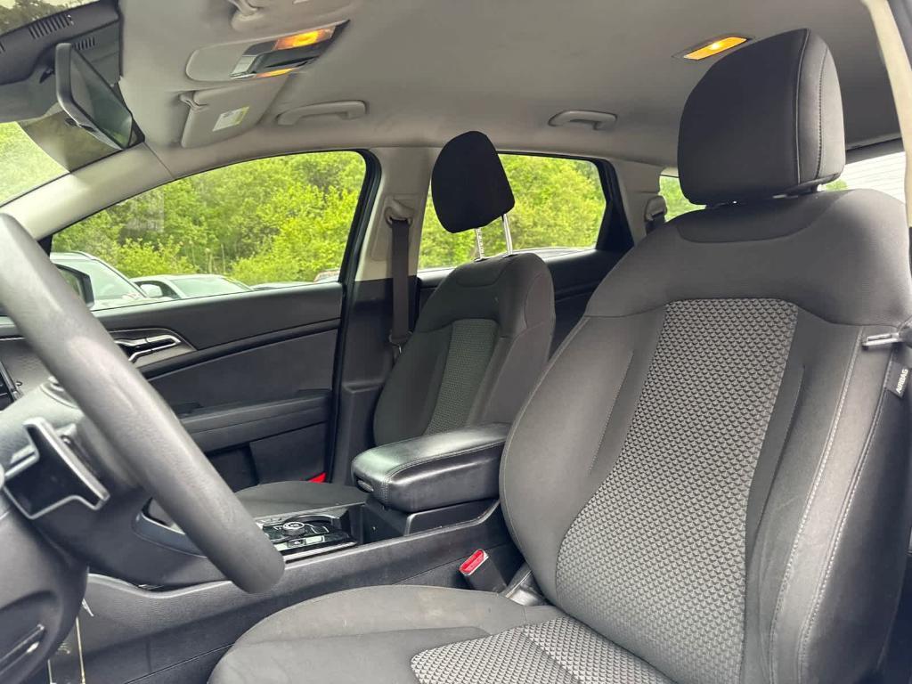 used 2023 Kia Sportage Hybrid car, priced at $24,388