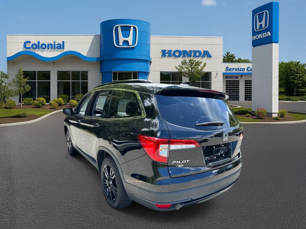 used 2022 Honda Pilot car, priced at $27,888