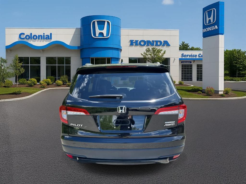 used 2022 Honda Pilot car, priced at $27,888