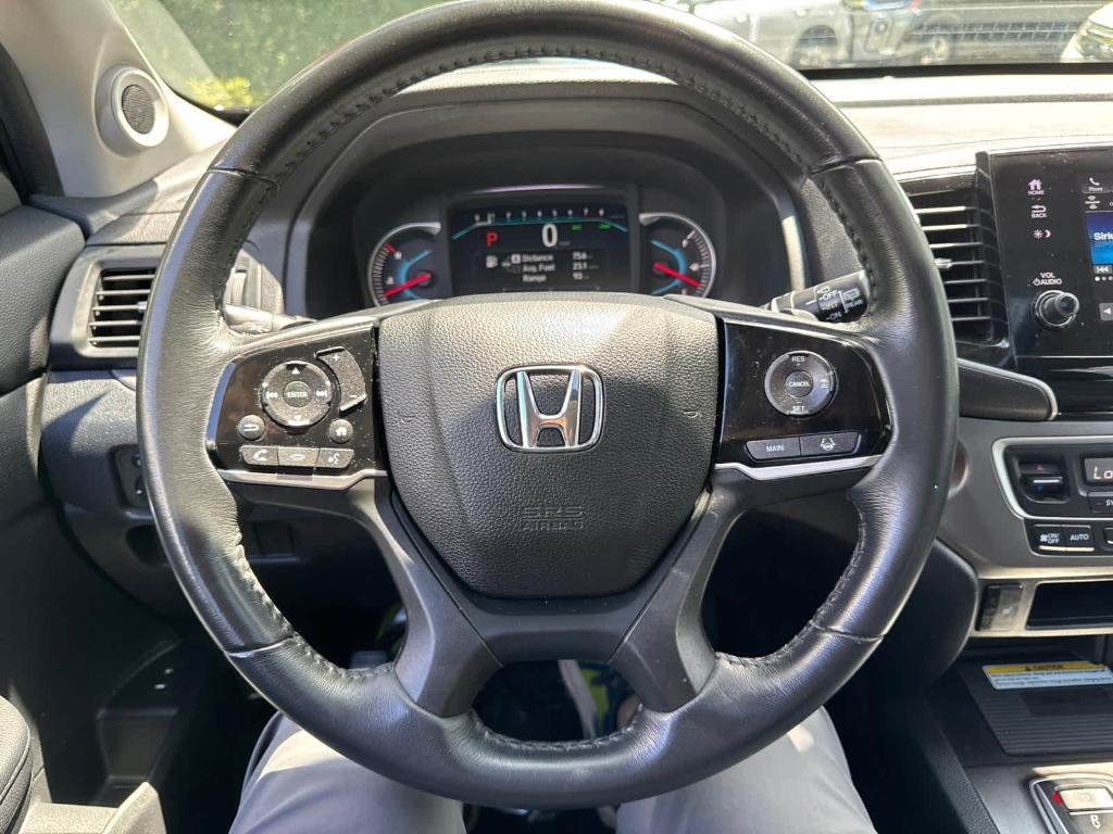used 2022 Honda Pilot car, priced at $27,888