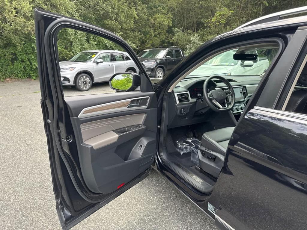used 2022 Volkswagen Atlas car, priced at $32,694