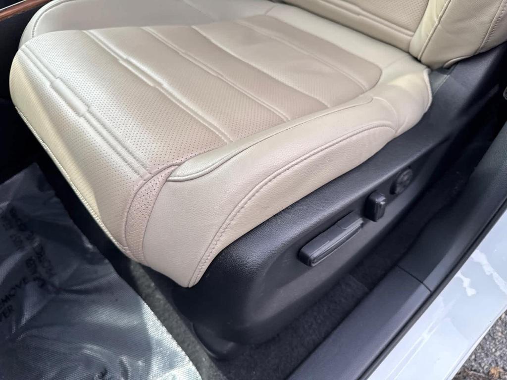 used 2021 Honda CR-V Hybrid car, priced at $25,988