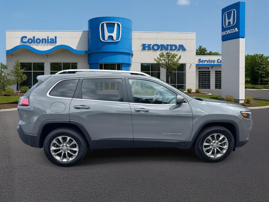 used 2020 Jeep Cherokee car, priced at $17,892