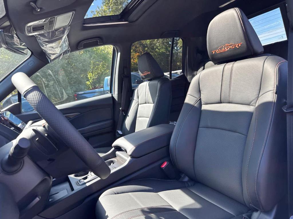 new 2025 Honda Ridgeline car, priced at $49,185