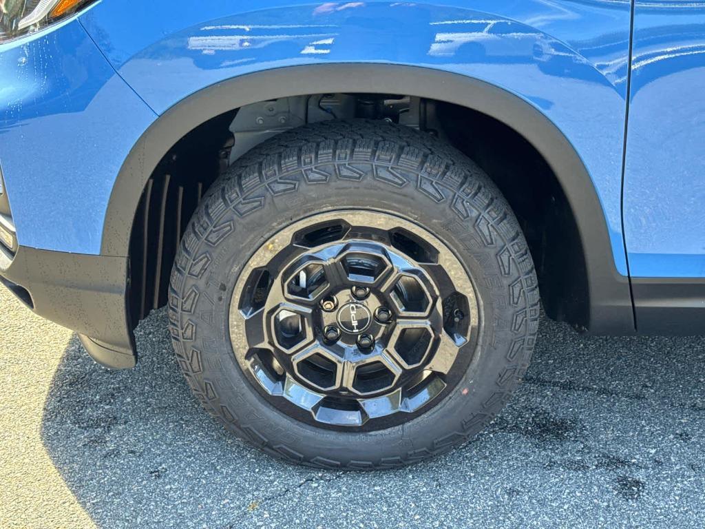 new 2025 Honda Ridgeline car, priced at $49,185