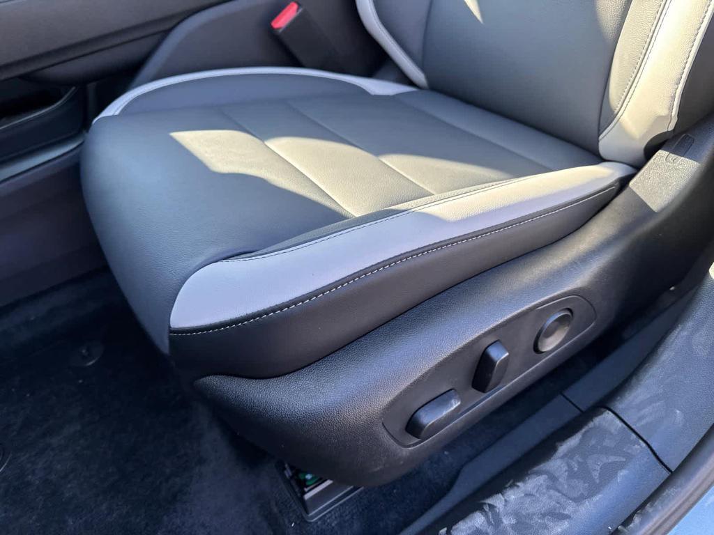 new 2025 Honda Prologue car, priced at $56,195