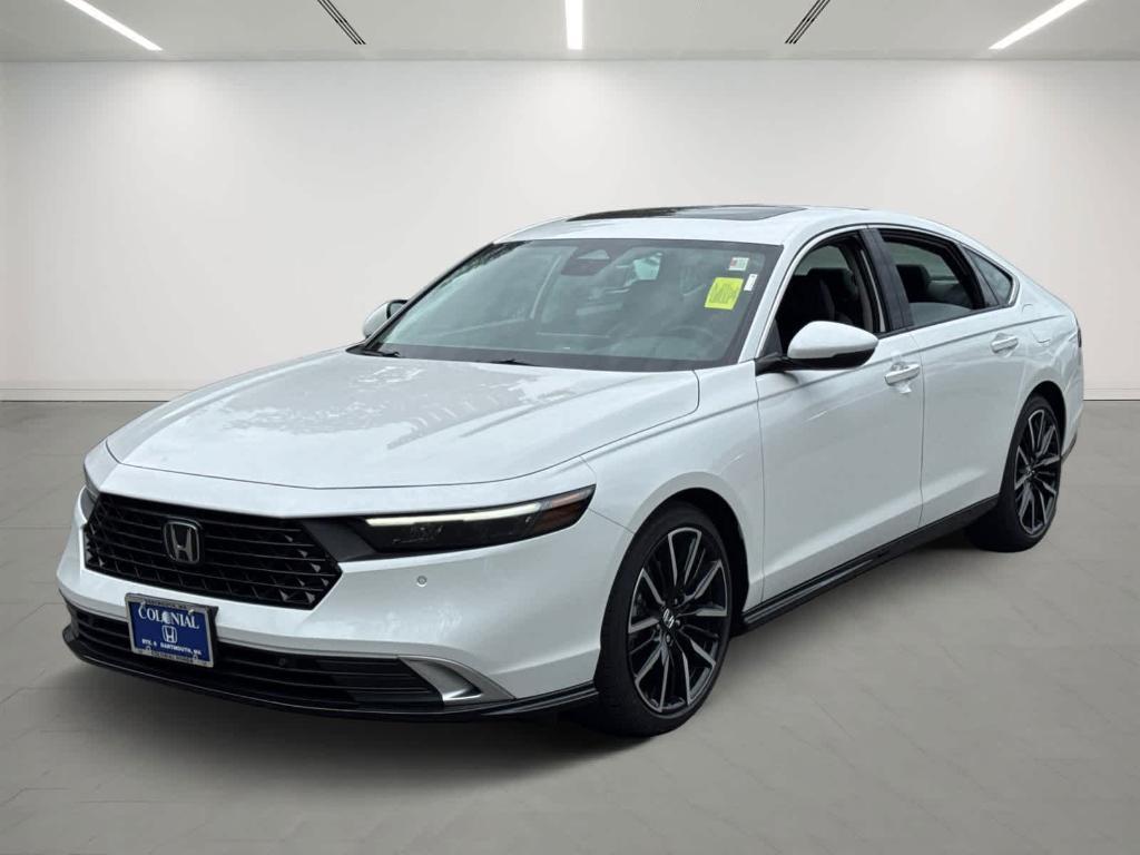 new 2025 Honda Accord Hybrid car, priced at $40,905