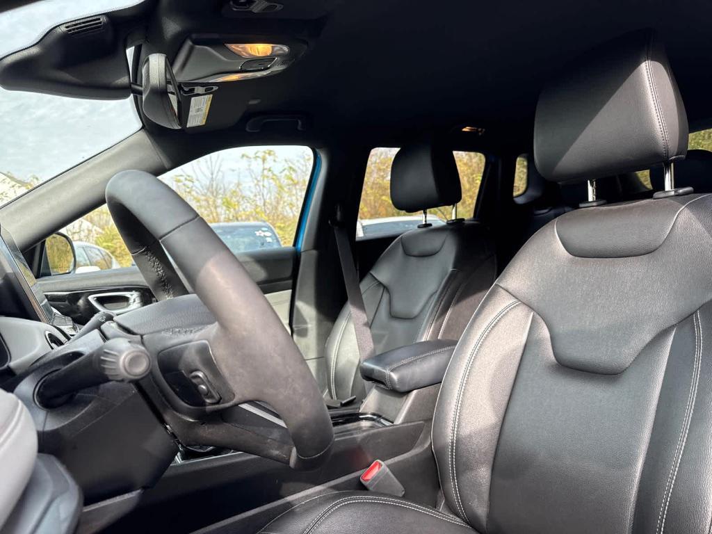 used 2025 Jeep Compass car, priced at $27,888