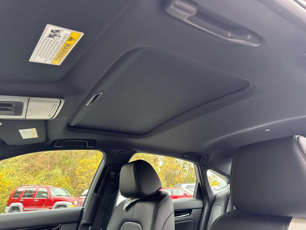 new 2026 Honda Civic Hybrid car, priced at $33,945