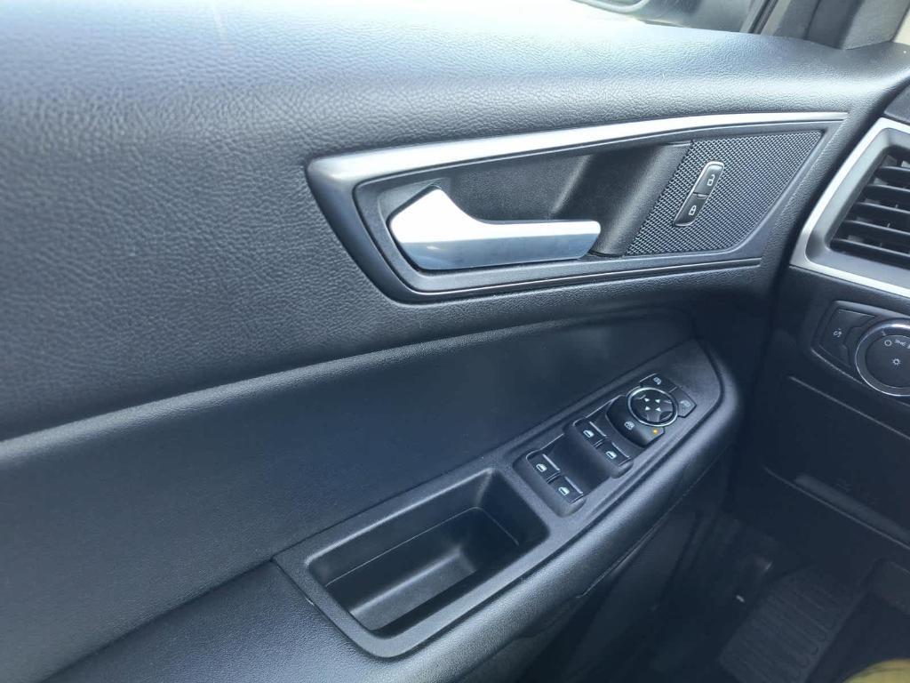 used 2022 Ford Edge car, priced at $20,299