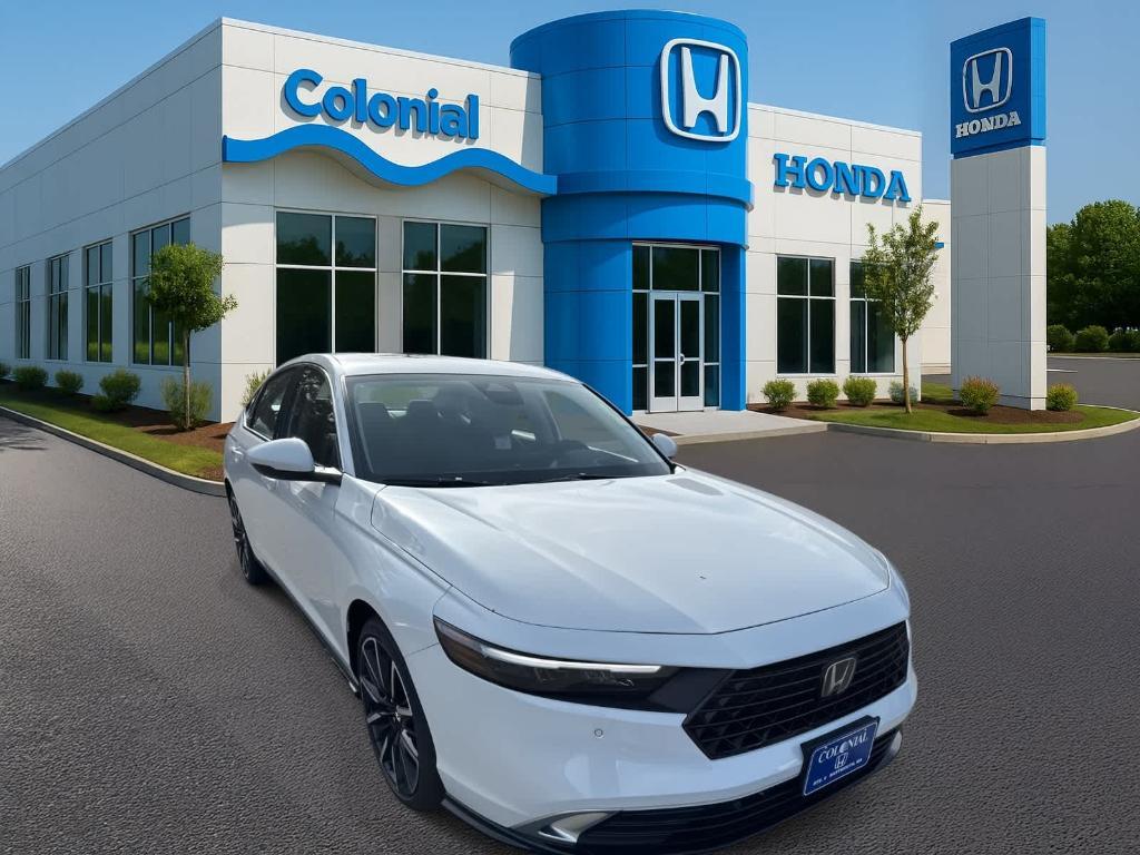 new 2025 Honda Accord Hybrid car, priced at $40,950