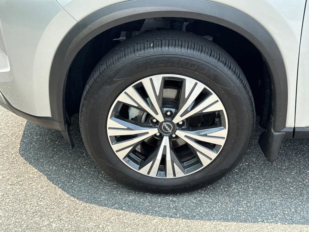 used 2023 Nissan Rogue car, priced at $26,564