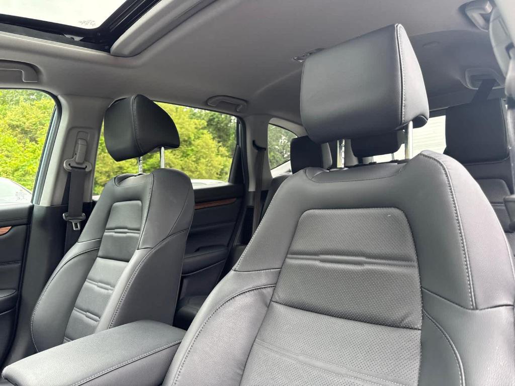 used 2022 Honda CR-V Hybrid car, priced at $25,995
