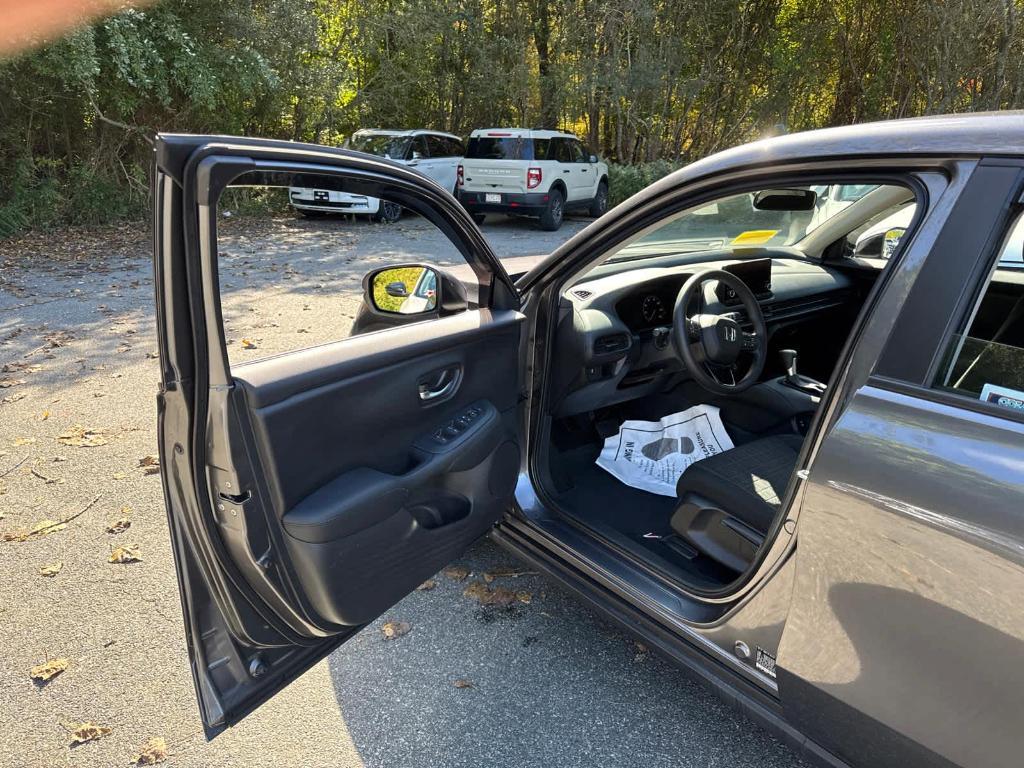 used 2025 Honda HR-V car, priced at $26,895