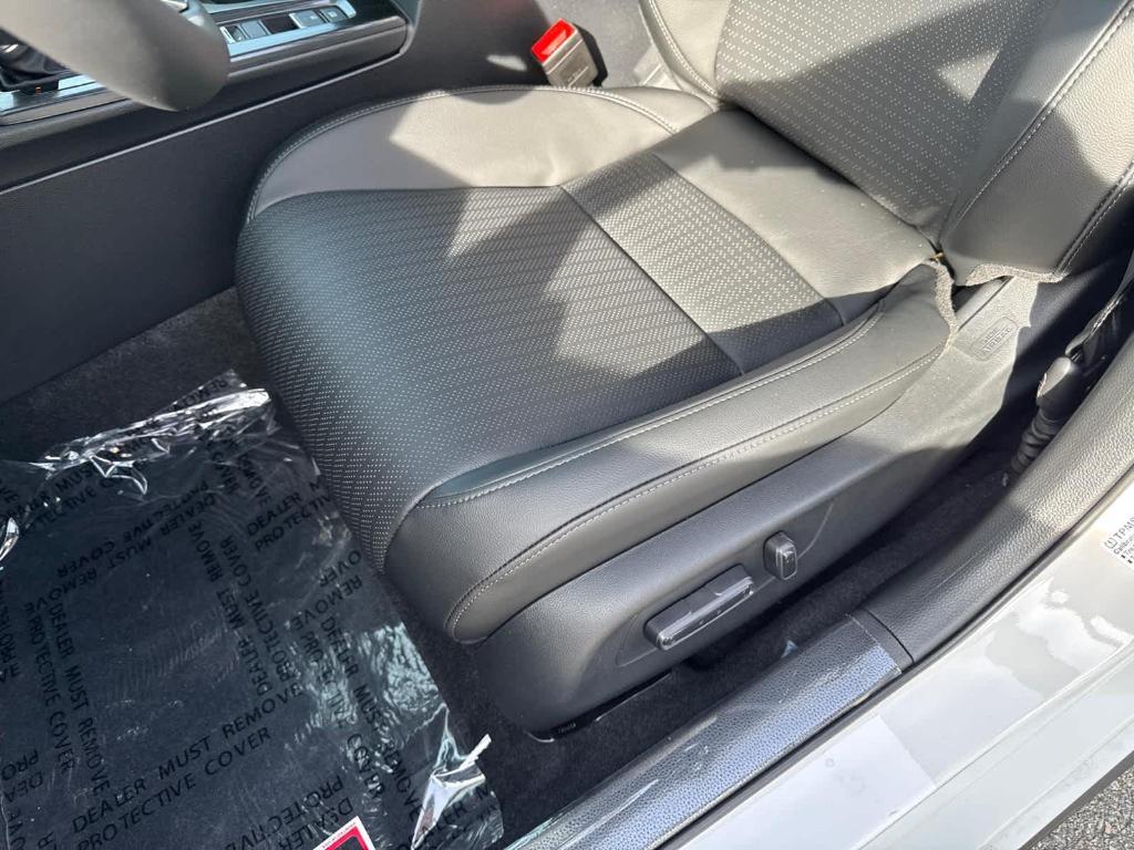 new 2026 Honda Civic Hybrid car, priced at $35,145