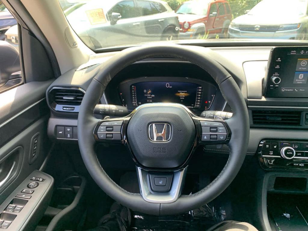 new 2025 Honda Pilot car, priced at $56,250