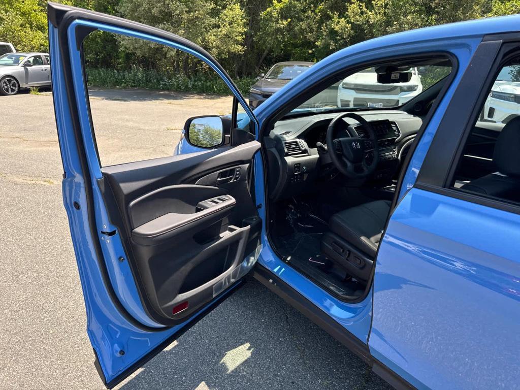 new 2025 Honda Ridgeline car, priced at $49,185