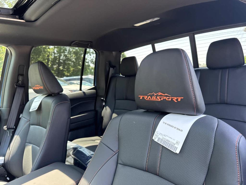 new 2025 Honda Ridgeline car, priced at $49,185