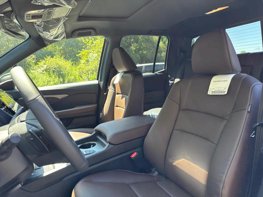 new 2025 Honda Ridgeline car, priced at $46,785