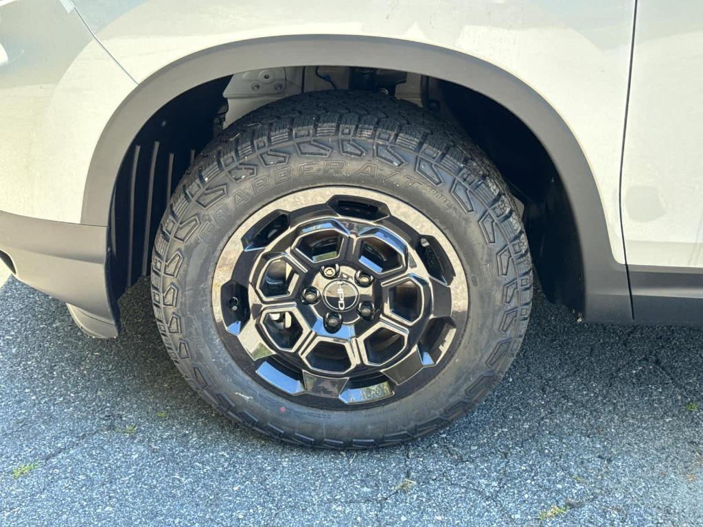 new 2025 Honda Ridgeline car, priced at $46,785