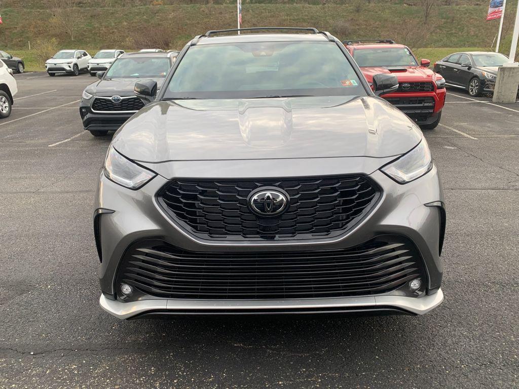 new 2026 Toyota Highlander car, priced at $51,838