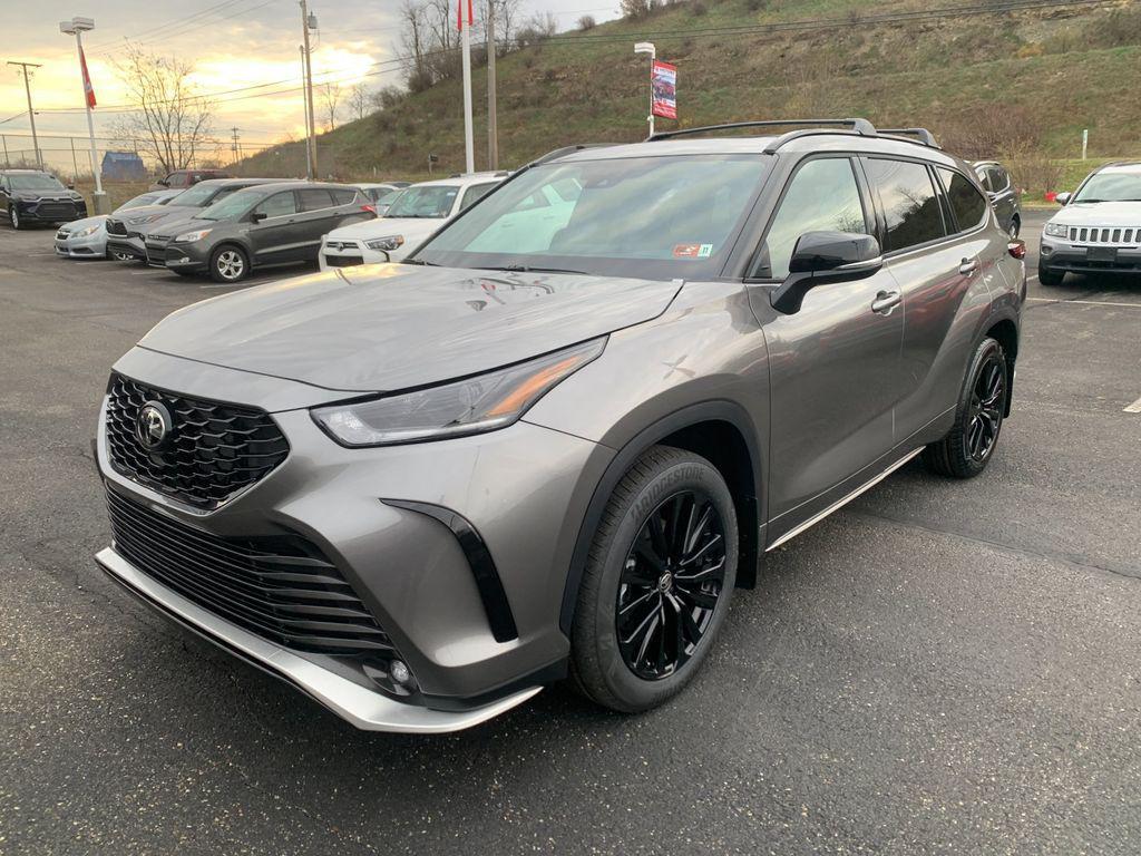 new 2026 Toyota Highlander car, priced at $51,838