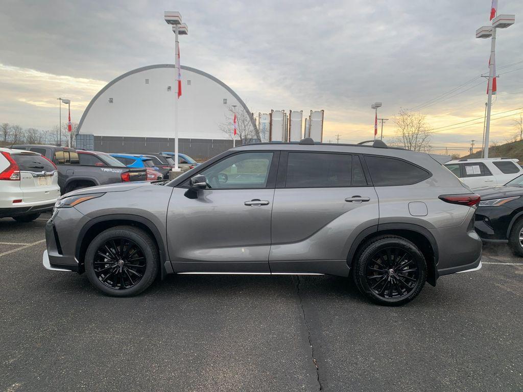 new 2026 Toyota Highlander car, priced at $51,838