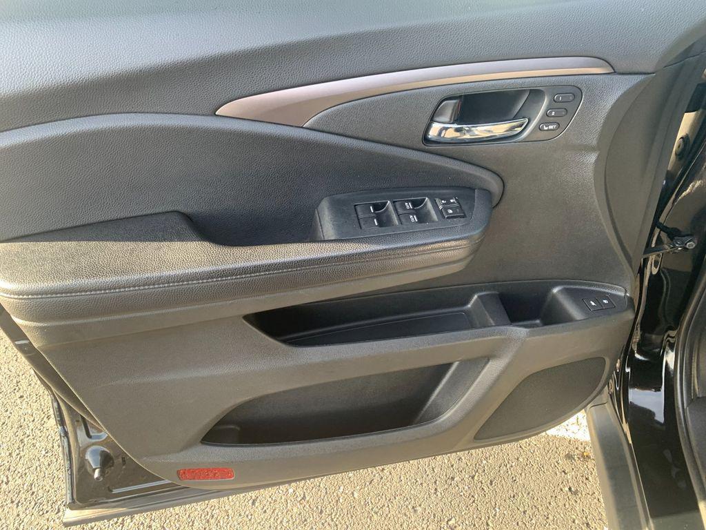 used 2022 Honda Pilot car, priced at $29,631