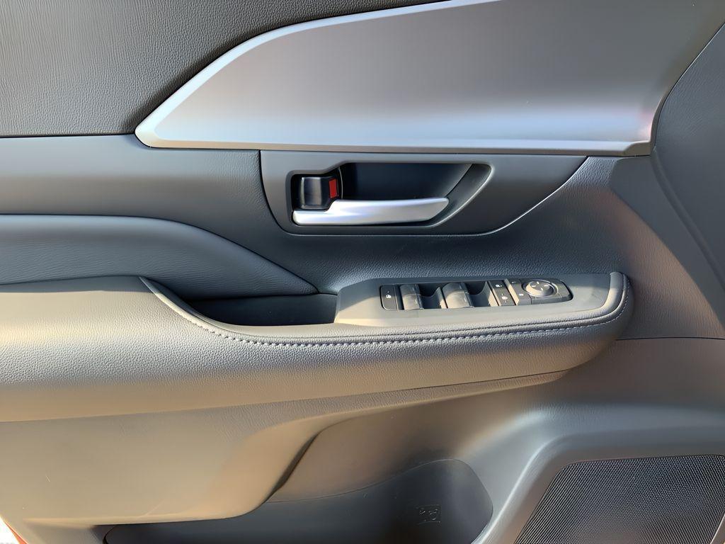 new 2026 Toyota Grand Highlander car, priced at $49,178