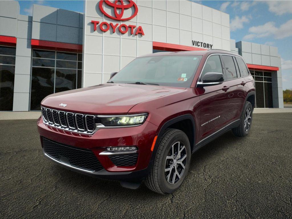 used 2024 Jeep Grand Cherokee car, priced at $37,745