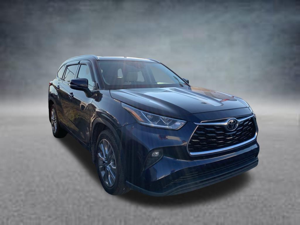 used 2020 Toyota Highlander car, priced at $31,851