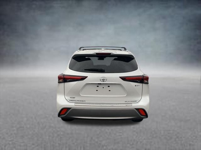 new 2025 Toyota Highlander Hybrid car, priced at $56,948