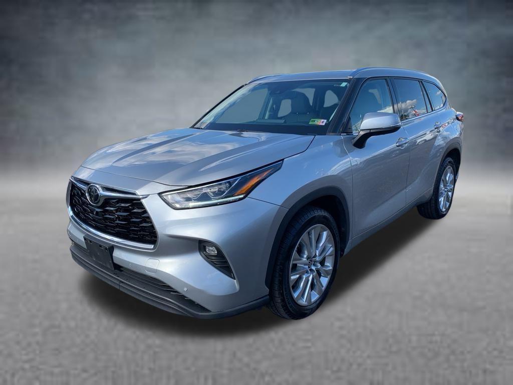 used 2021 Toyota Highlander car, priced at $31,763