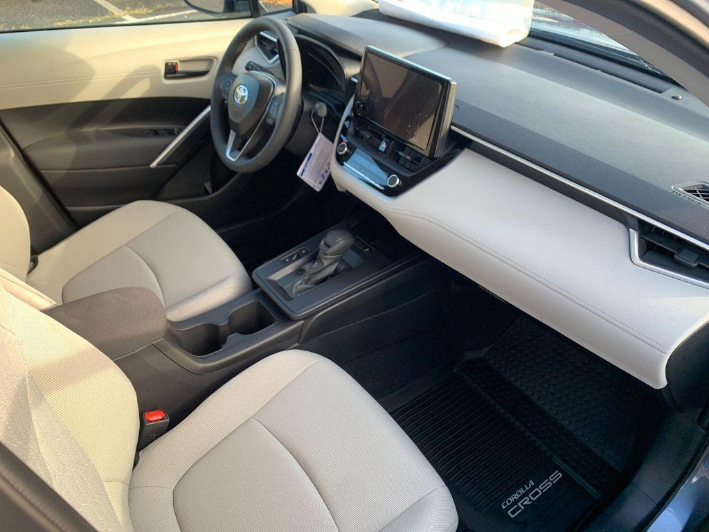 new 2025 Toyota RAV4 Hybrid car, priced at $42,895