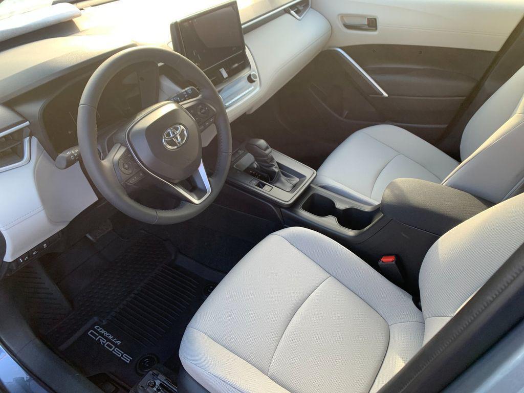 new 2025 Toyota RAV4 Hybrid car, priced at $42,895