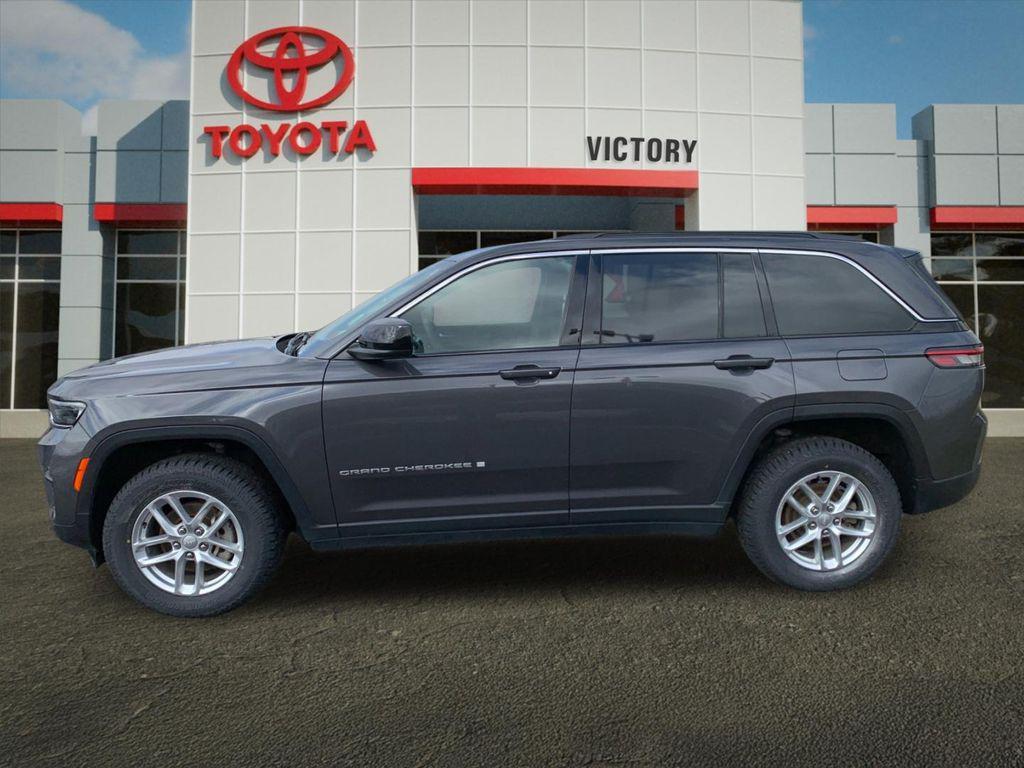 used 2024 Jeep Grand Cherokee car, priced at $30,143