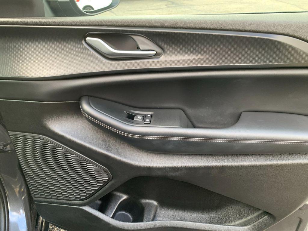 used 2024 Jeep Grand Cherokee car, priced at $30,143