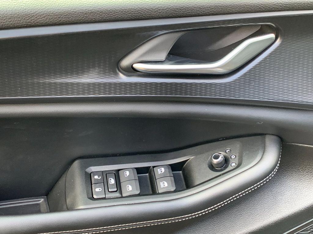 used 2024 Jeep Grand Cherokee car, priced at $30,143